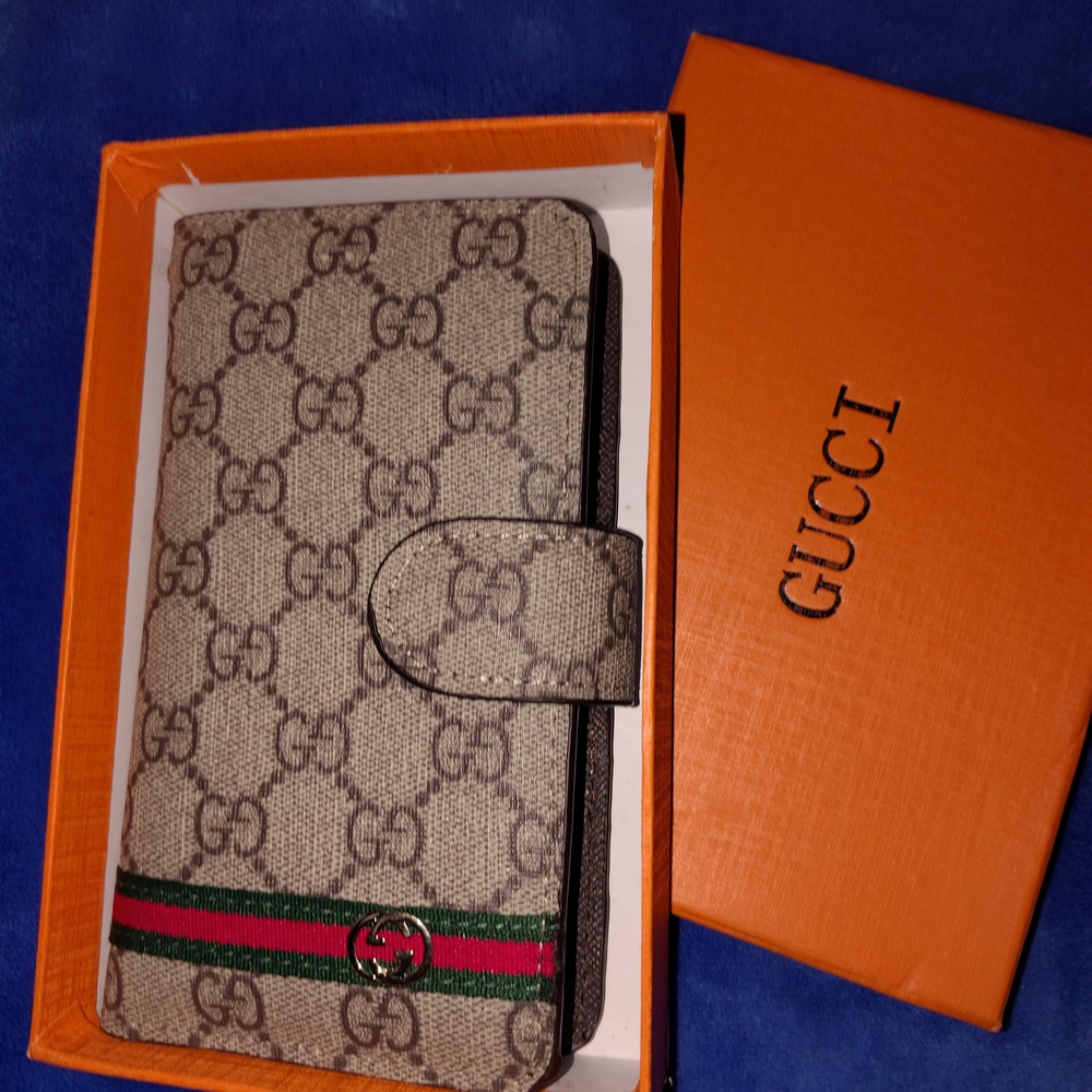 Gucci Beige and Green Monogram Phone Case
